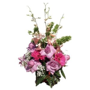 Center Piece with pink roses, pink flowers and green