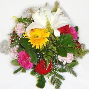 Basquet Bouquet with 6 Roses, 7 Carnations, 2 Lilies.