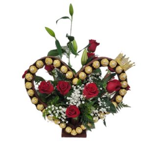 Roses in a base with Ferrero Rocher Chocolate hearth